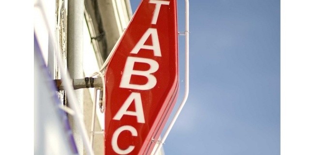 4344005-les-buralistes-se-mobilisent-contre-les-mesures-anti-tabac